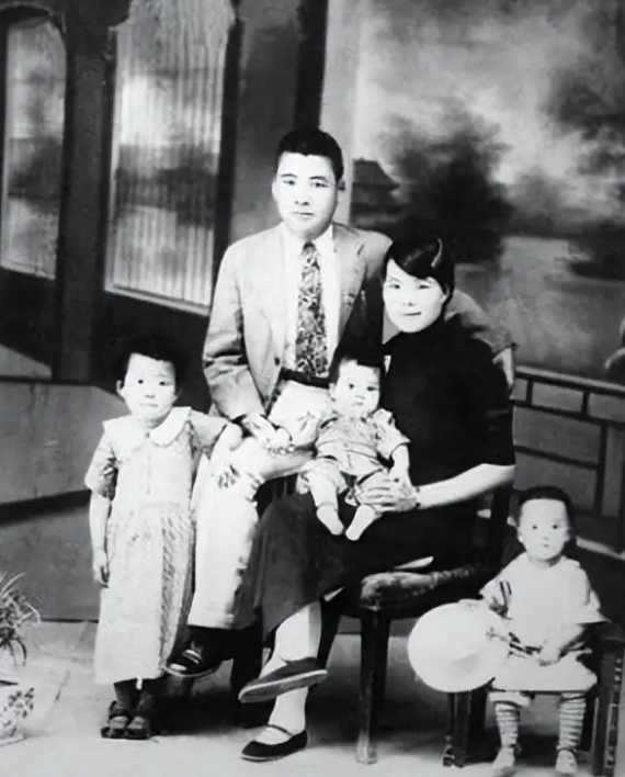 杨虎城二妻张蕙兰:丈夫去世,她独自养育6个孩子,无一是她亲生