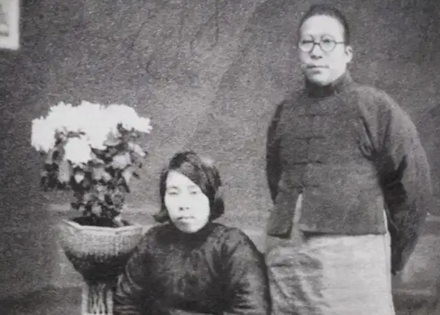 杨虎城二妻张蕙兰:丈夫去世,她独自养育6个孩子,无一是她亲生