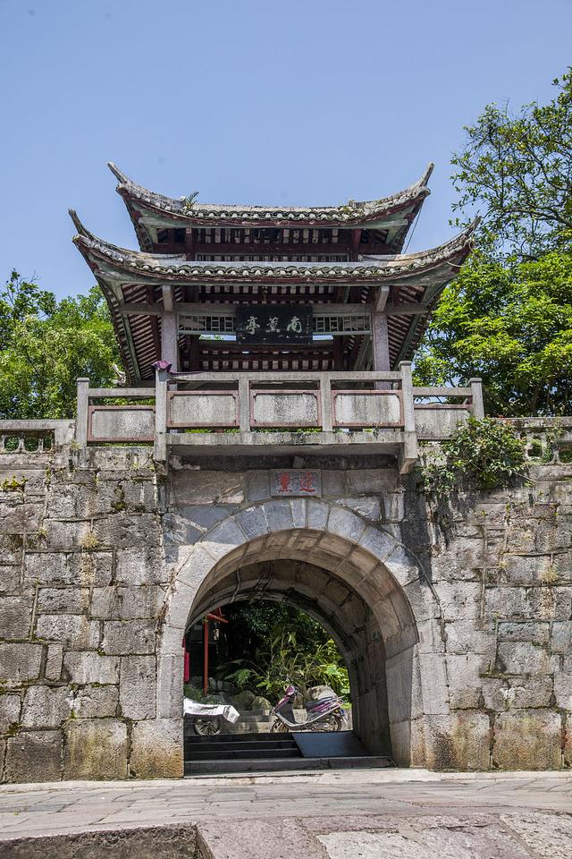 孤独的汉王庙,悲壮的李进王——缅怀南明一代栋梁李定国
