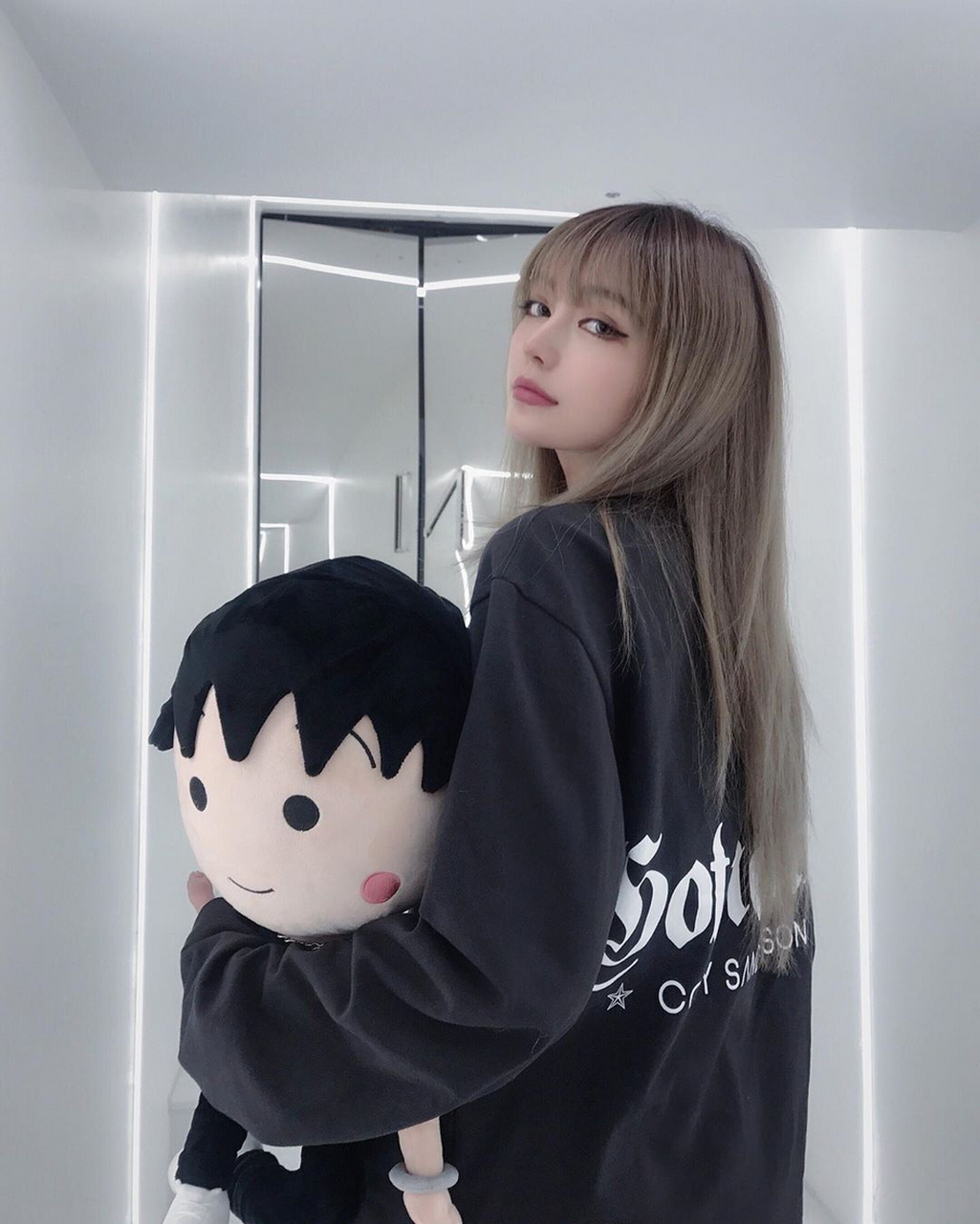 北京姑娘周扬青晒美照