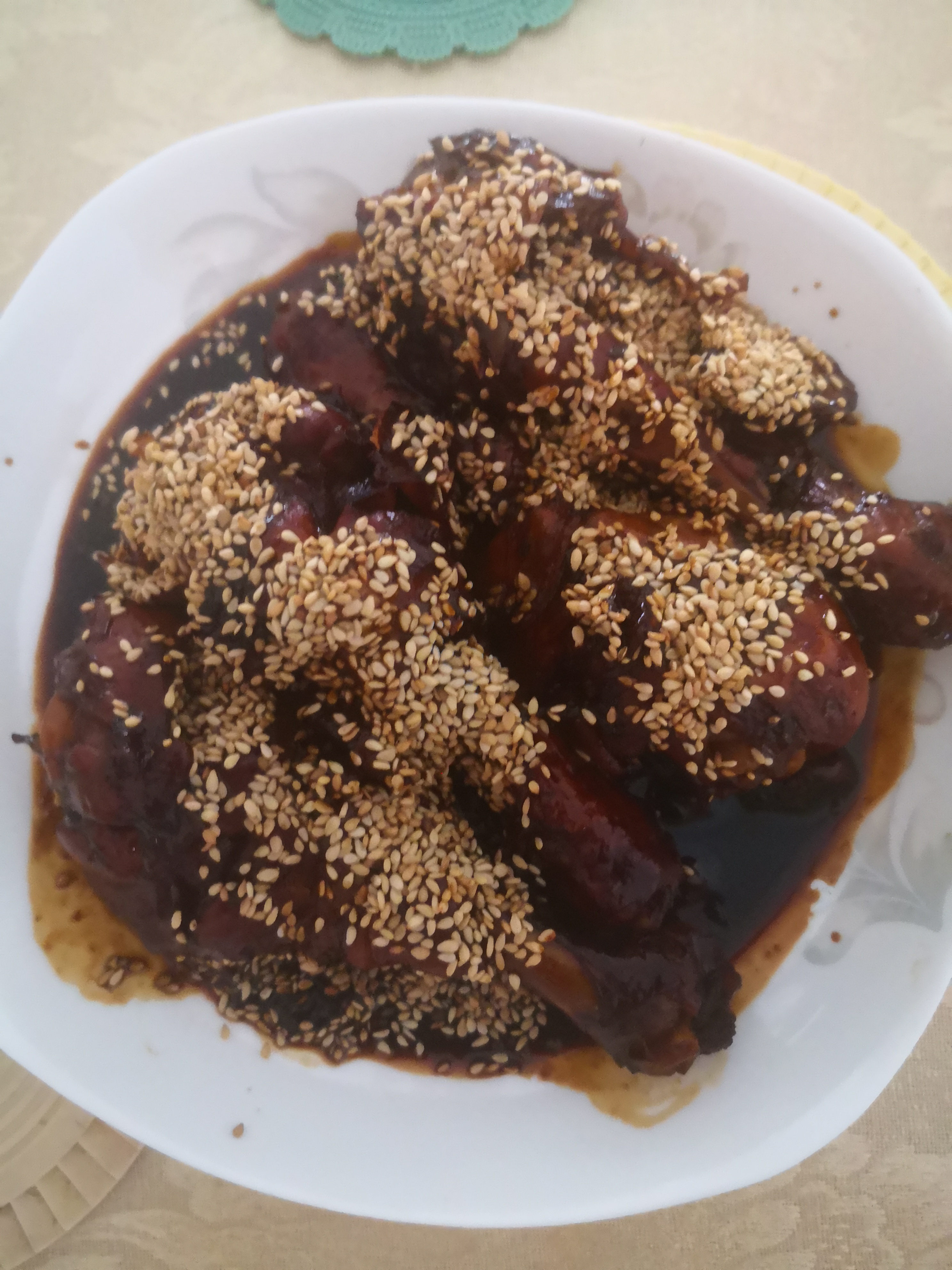 我的美食分享 早上蒸了枣馒头中午熬了稀饭做了四个小菜可乐鸡腿