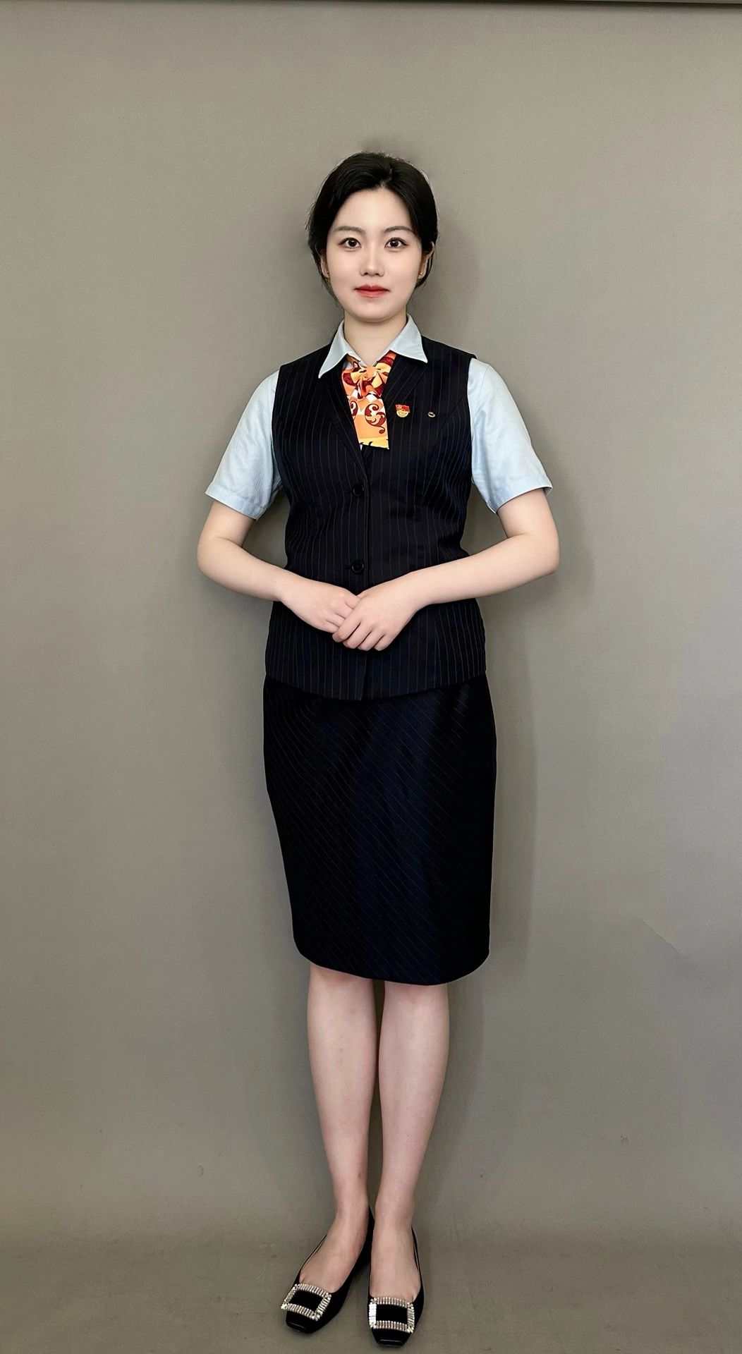 昨天吃饭的时候跟对象开玩笑说,要不你入赘我家吧