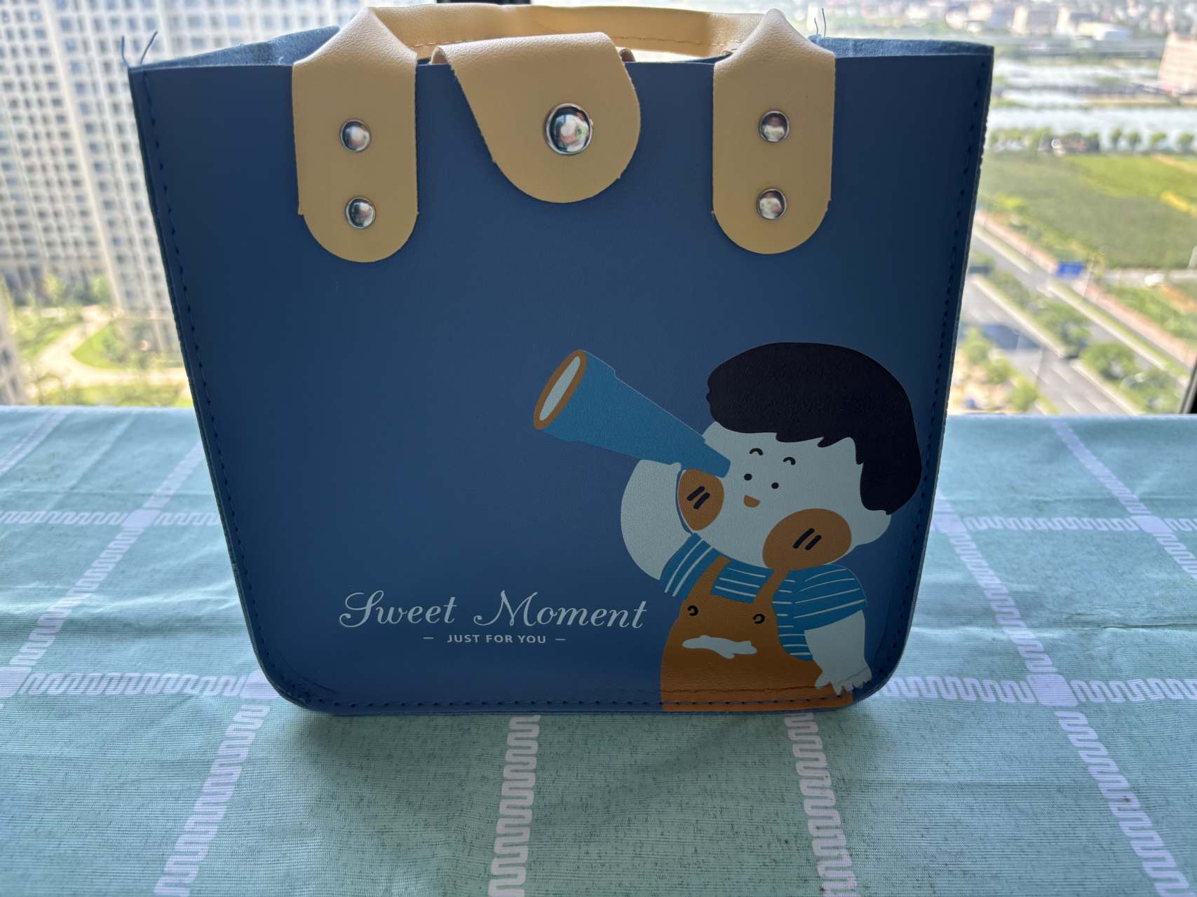 爱哆哆梦想启航零食包测评!  爱哆哆梦想启航零食包,好吃又好玩!