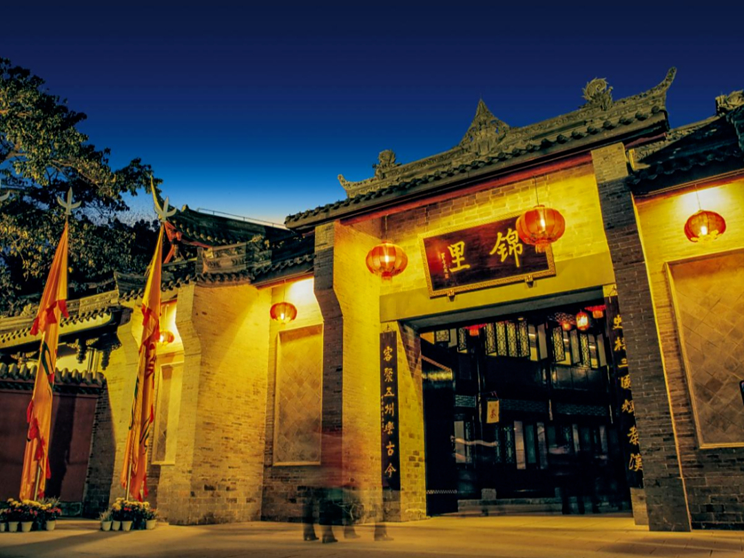 文化息息相关的地方,曾是西蜀历史上最古老,最具有商业气息的成都老街