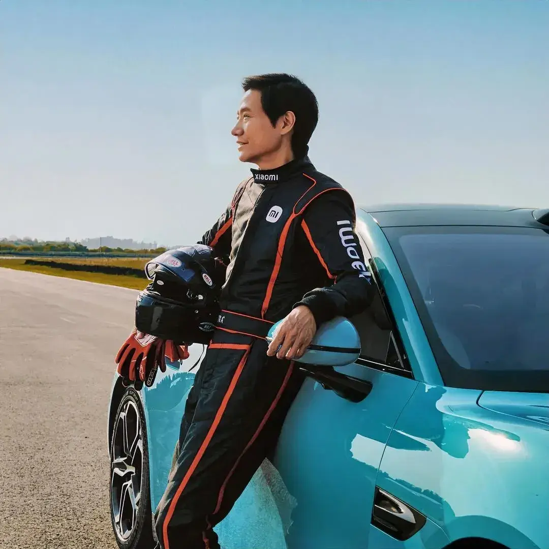 雷军听劝换头像,小米品牌再掀热潮!网友:这操作太6了!