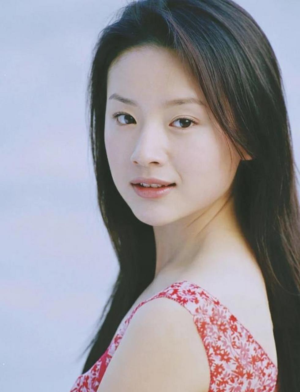 董洁年轻时候还是很美的