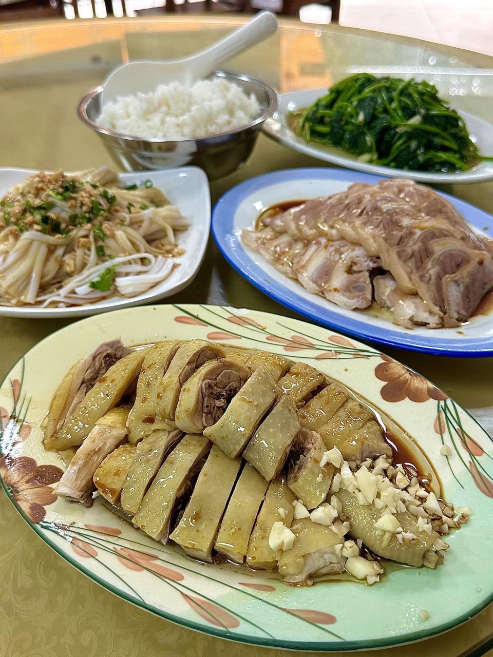 吃到了心心念念的化州香油鸡 还有捞河粉好香0505 东莞美食