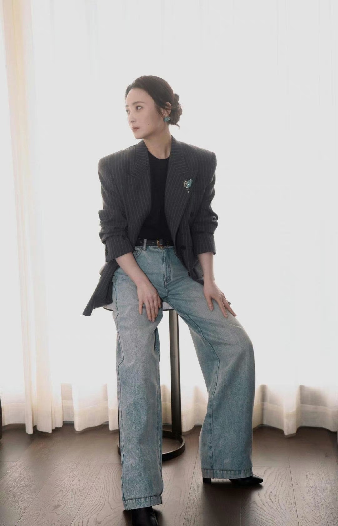 喜欢蒋勤勤这么久都没发现她的侧脸竟然有一颗黑痣!#娱乐