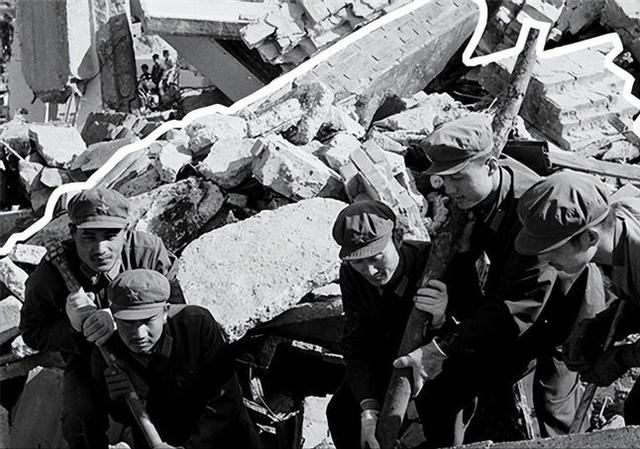 1976年,河北一县委书记顶住压力越级发地震预警,三天后唐山大震