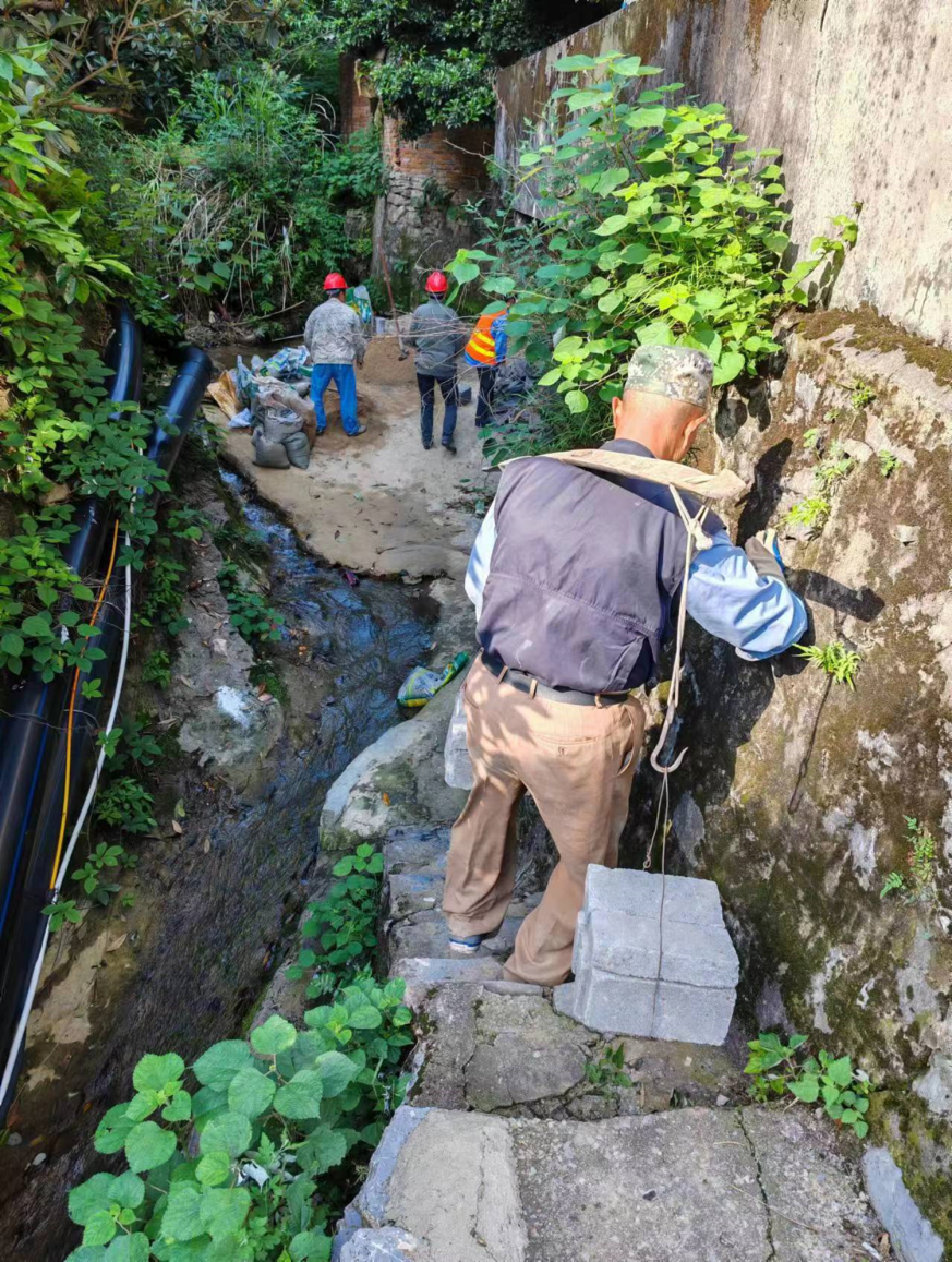 黄石市西塞山区小流域治理显成效 中窑湾港重现"水清岸绿"美景