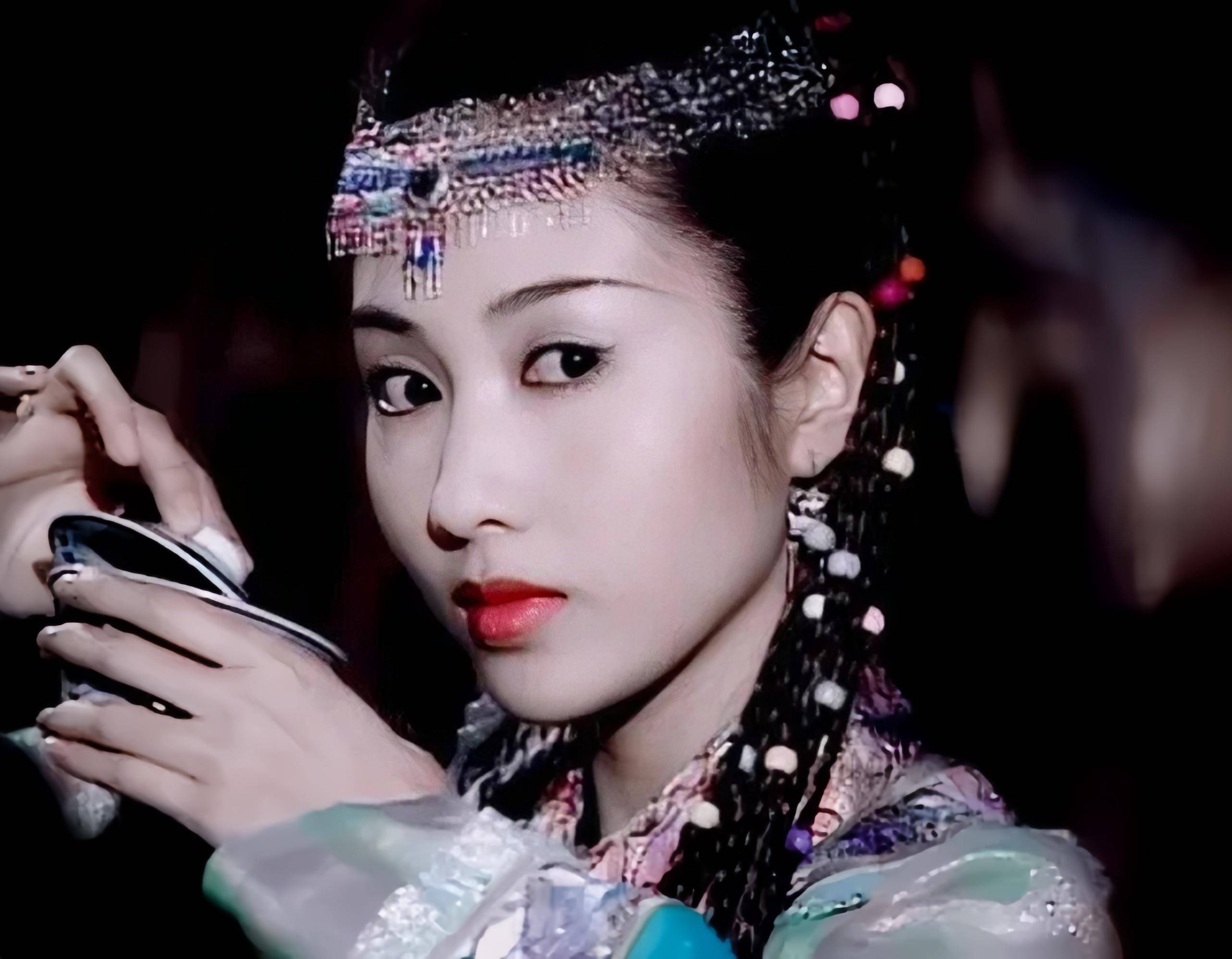 给女主角起名字,只服金庸,他笔下10大女主的名字,梁羽生也叹服