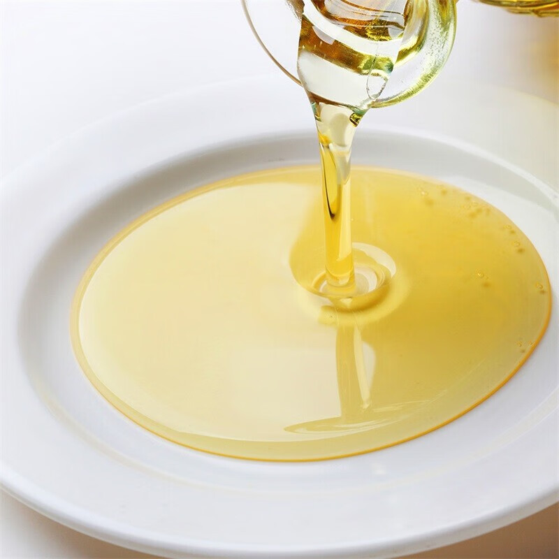 走进超市,面对琳琅满目的食用油,你是否也曾迷茫:该选哪一种呢?