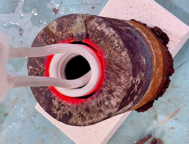 内孔加热用高频加热机,根据工件大小制作线圈