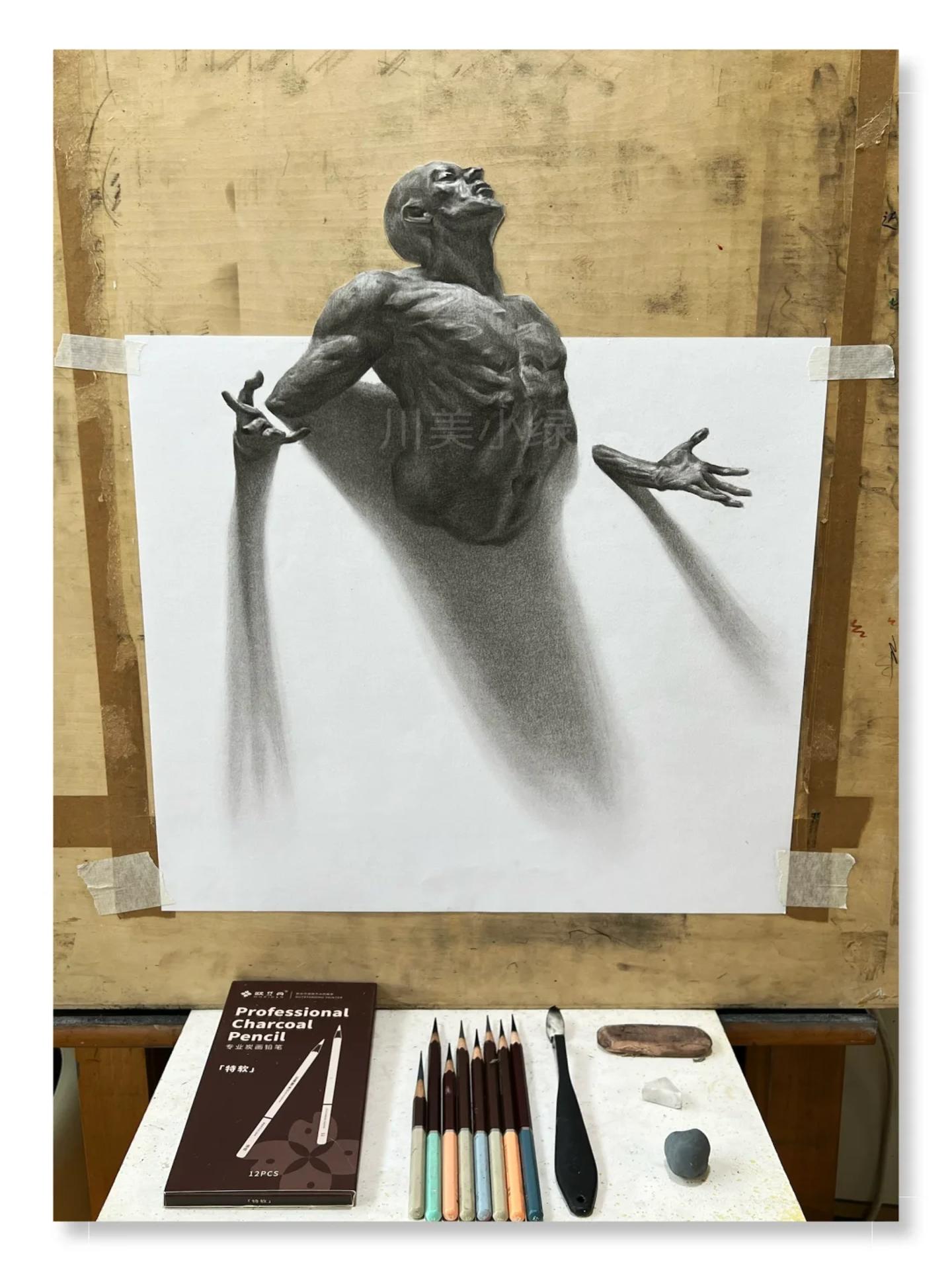 素描练习:束缚 素描雕塑详细步骤分享 尺寸:4开 绘画材料:欧丝丹碳笔