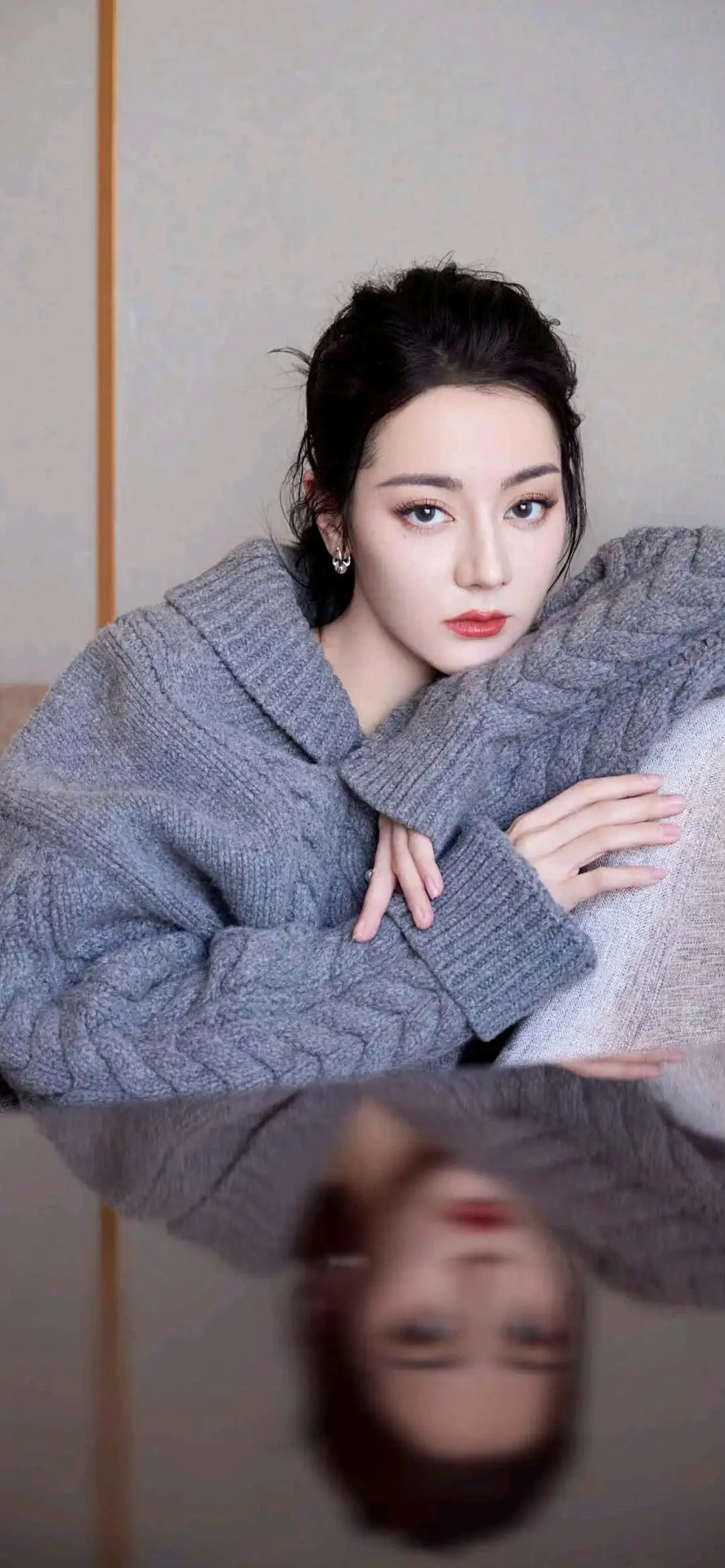 为迪丽热巴打 call!  家人们,有谁懂啊!迪丽热巴也太好看了吧!
