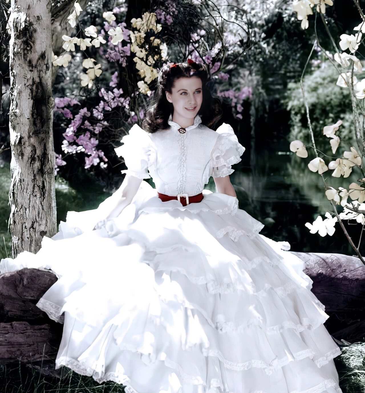 "上帝的艺术品"费雯丽,气质不输赫本,穿衣打扮更是人间绝色