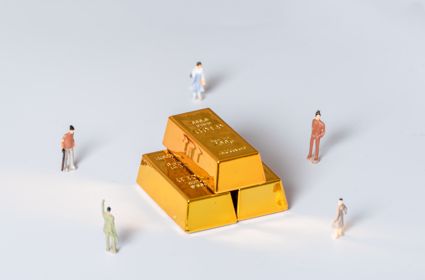 易方达黄金主题基金大幅溢价,临时停牌