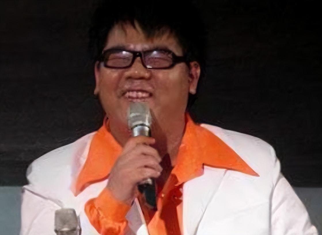 杨光在《星光大道》一夜爆红,后自我膨胀,被导演大骂滚出娱乐圈