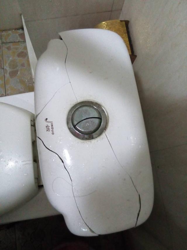 几百元和几千元的马桶区别在哪?我家换了3次,谈谈实际的感受