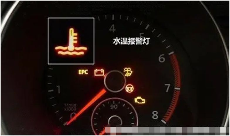 怎么判断汽车水箱没水了?