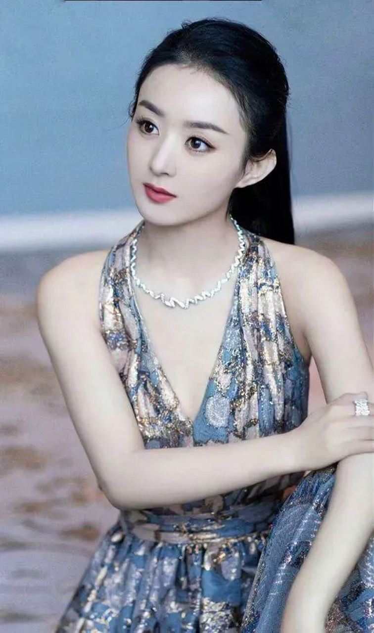 女明星: 第 1 名,刘诗诗:北京市人 第 2 名,赵丽颖:河北省廊坊市人 第