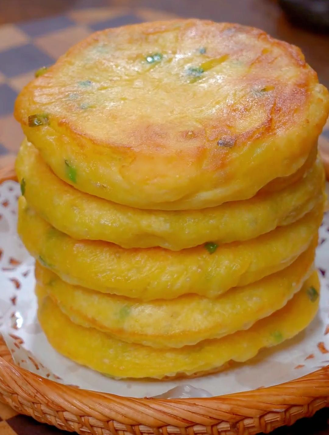 发面的葱花饼,蓬松暄软,特别好吃
