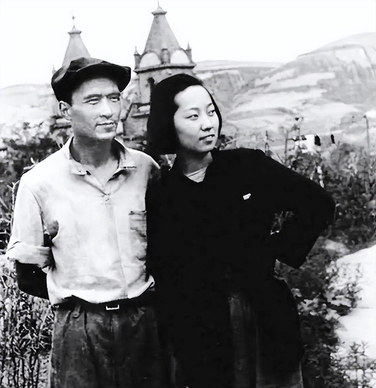 《英雄儿女》"王政委"田方,50年前离世,妻子于蓝为其守寡到老