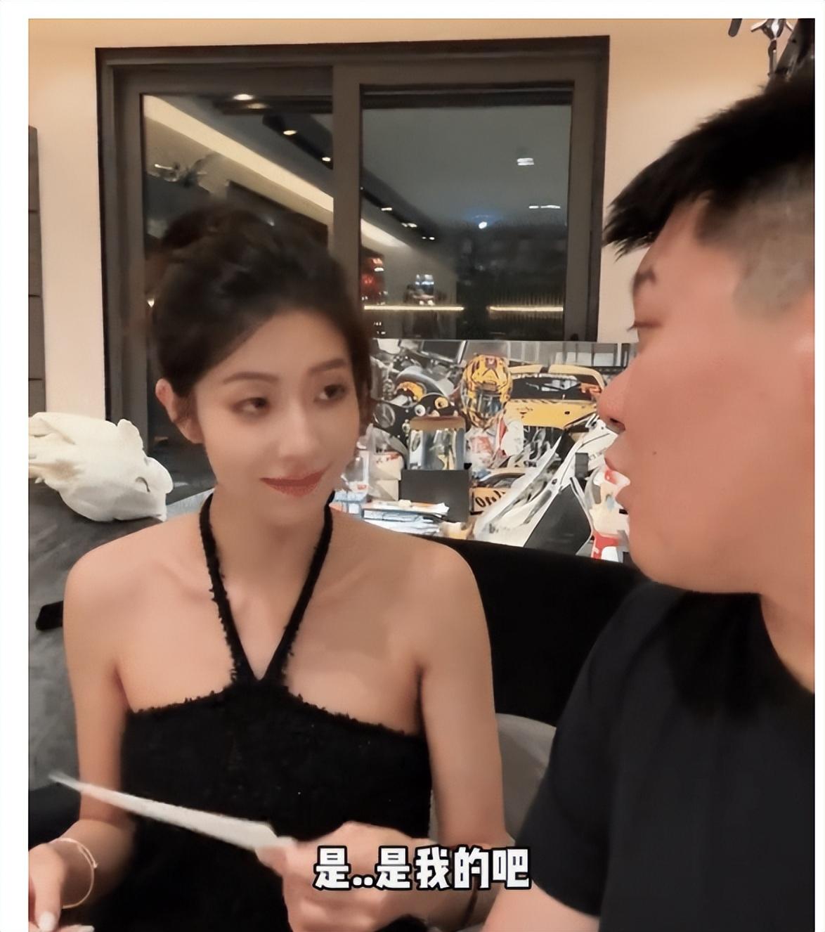 网红韩景枫官宣女友李谣怀孕,交往半年已三个月,前任评论区沦陷