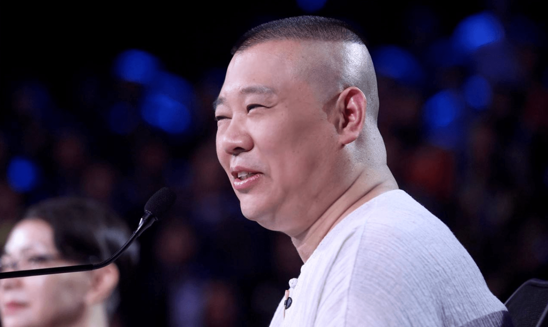 曹杨联盟后,郭德纲高调发文,相声界地动山摇谁是主心骨一目了然