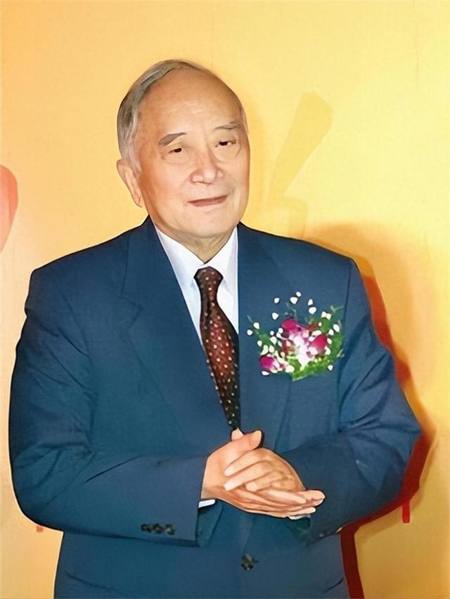 孙道临:41岁娶王文娟为妻,晚年崩溃大哭"你们认识的他没有了"