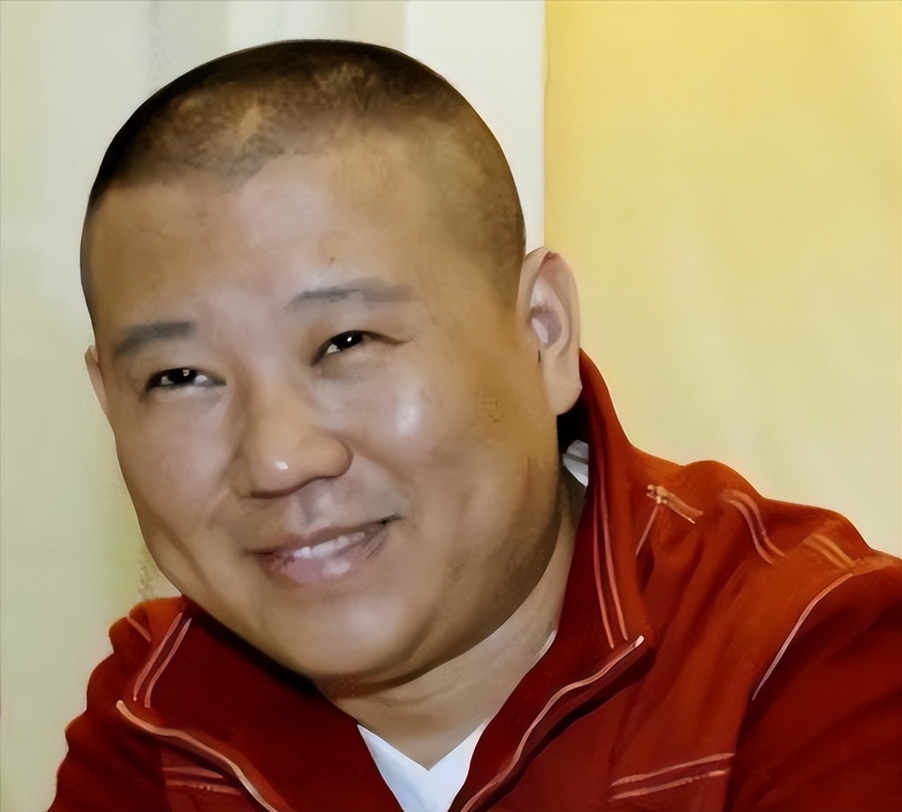 曹杨联盟后,郭德纲高调发文,相声界地动山摇谁是主心骨一目了然