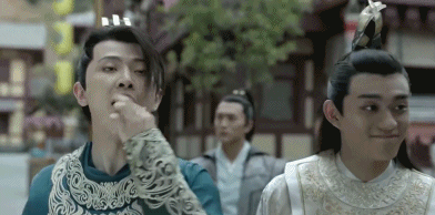 刘端端:明明是星三代,却为考中戏暴瘦40斤,为演戏左耳失聪
