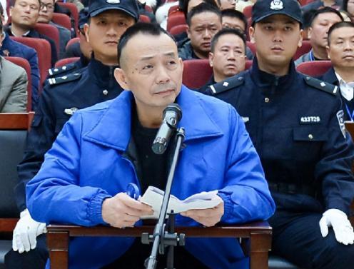 2020年1月20日,新晃操场藏尸案主犯杜少平被带入了