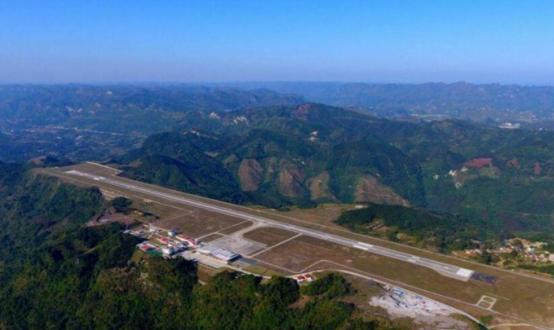 "花了八亿五千万,把65个山头夷为平地,结果造出