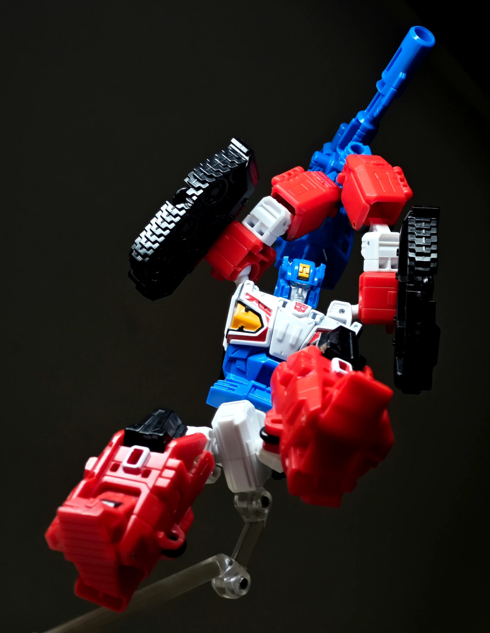 模型欣赏:变形金刚 日版 lgex路火,角色出自动画《变形金刚:地带》,是