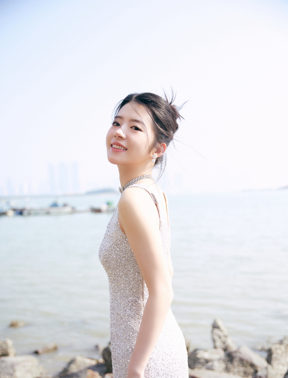 何蓝逗美人鱼长裙,又甜又美