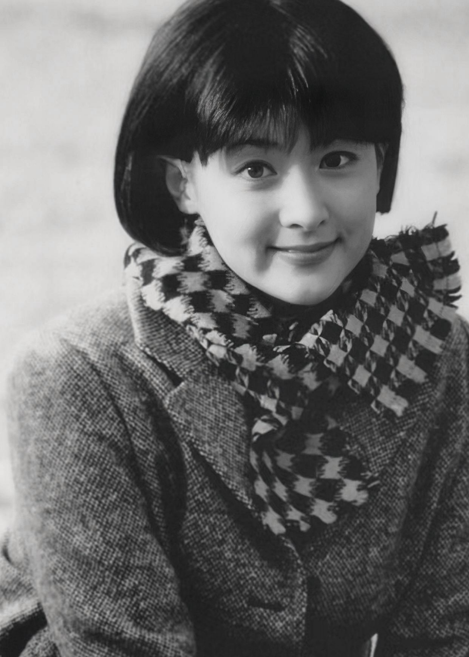 年轻时的李英爱真是清纯又美丽