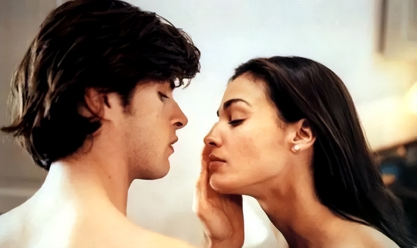 太敢拍了:西班牙大尺度电影《活色生香》,从艺术中触动心灵