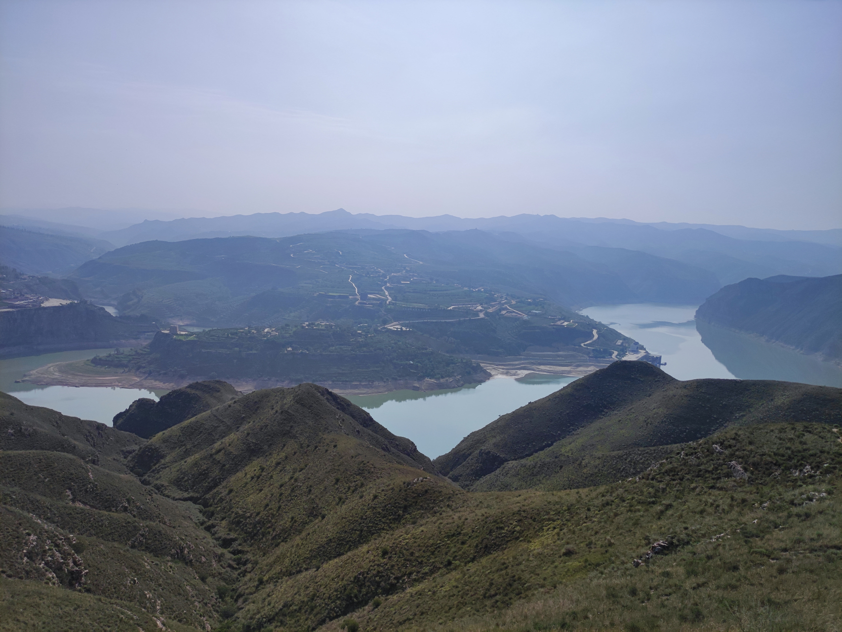 准格尔黄河大峡谷打卡.