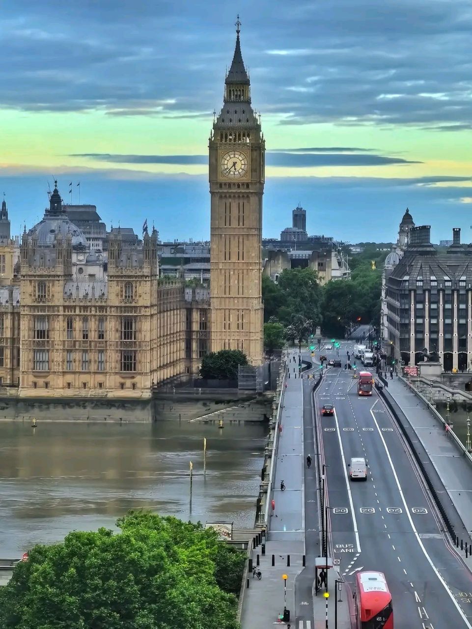 英国 | 伦敦大本钟 伊丽莎白塔(elizabeth tower),别名大本钟(big ben