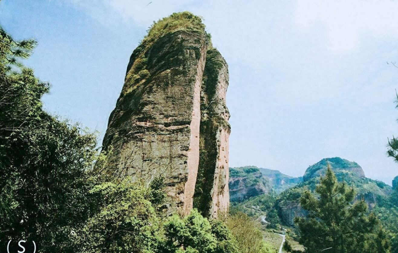 电影《翠岗红旗》错失国际大奖,周总理大怒:这是民族自卑感作怪