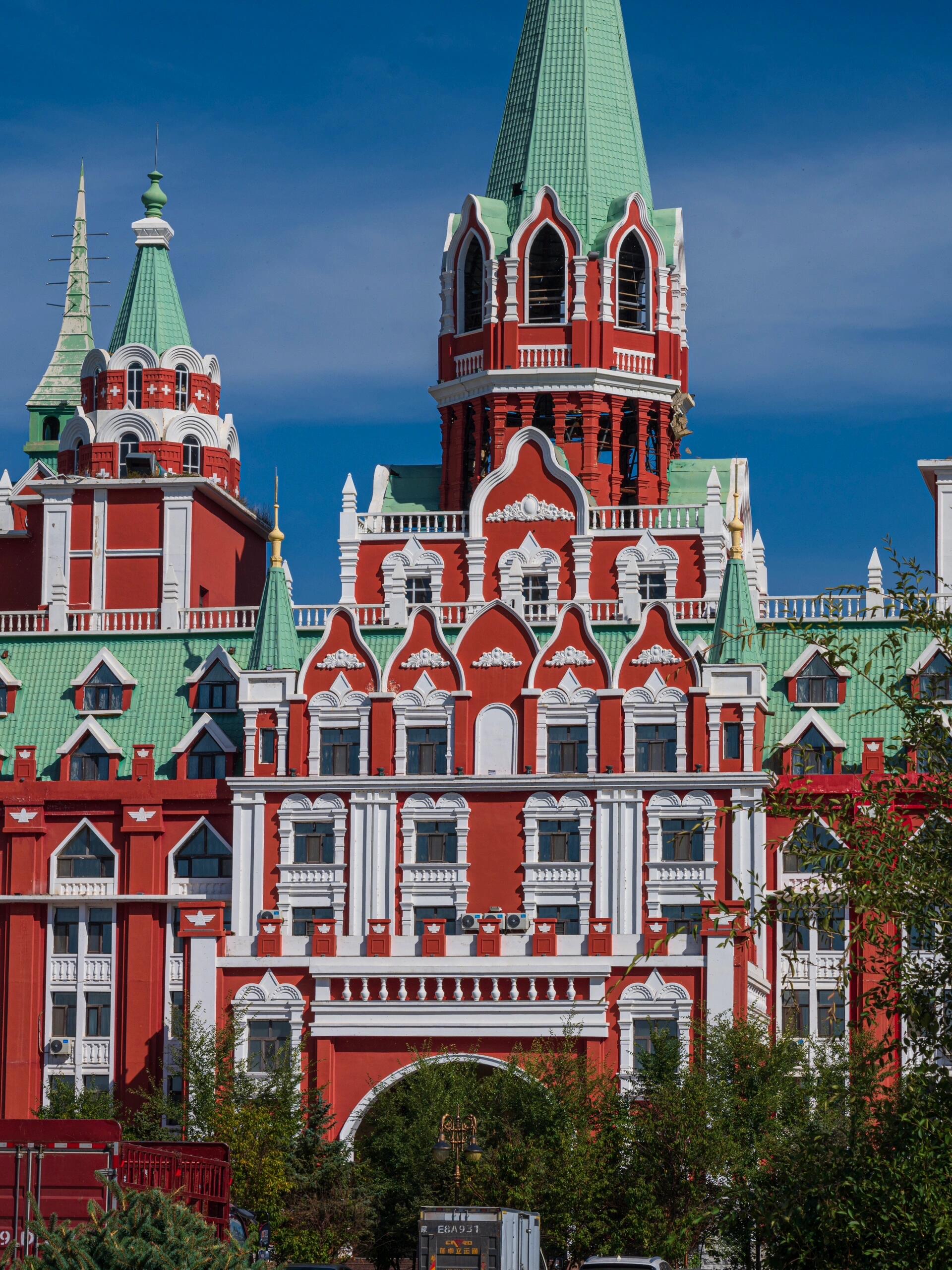 穿越童话边境,揭秘满洲里:中俄蒙交界的梦幻之旅,免费国门等你打卡!