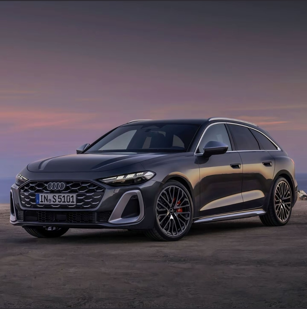 奥迪宽体车型轿车