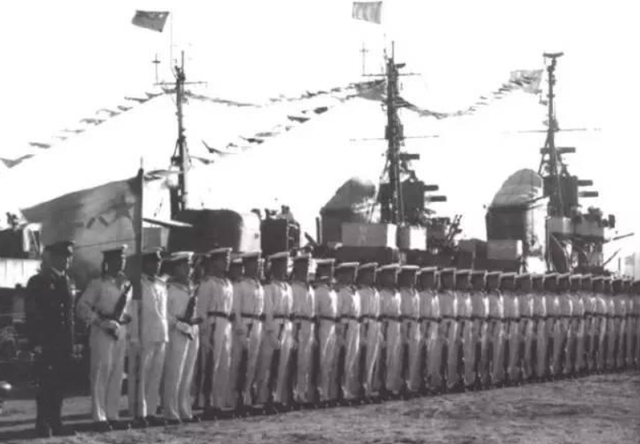 1953年,英国炮舰在珠江口公然挑衅,司令张羽:打!一洗百年国耻