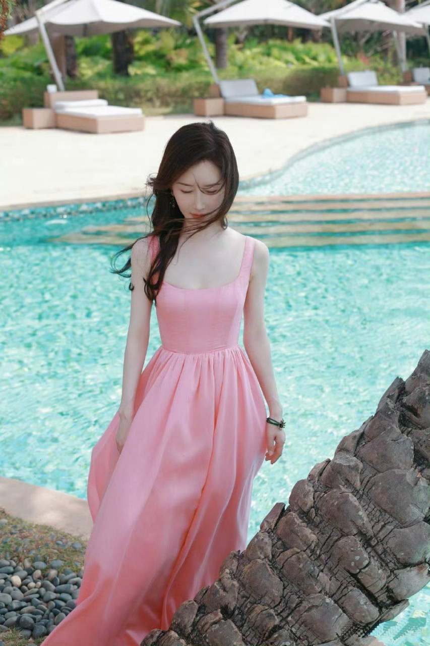 粉红女郎舒畅上线了!