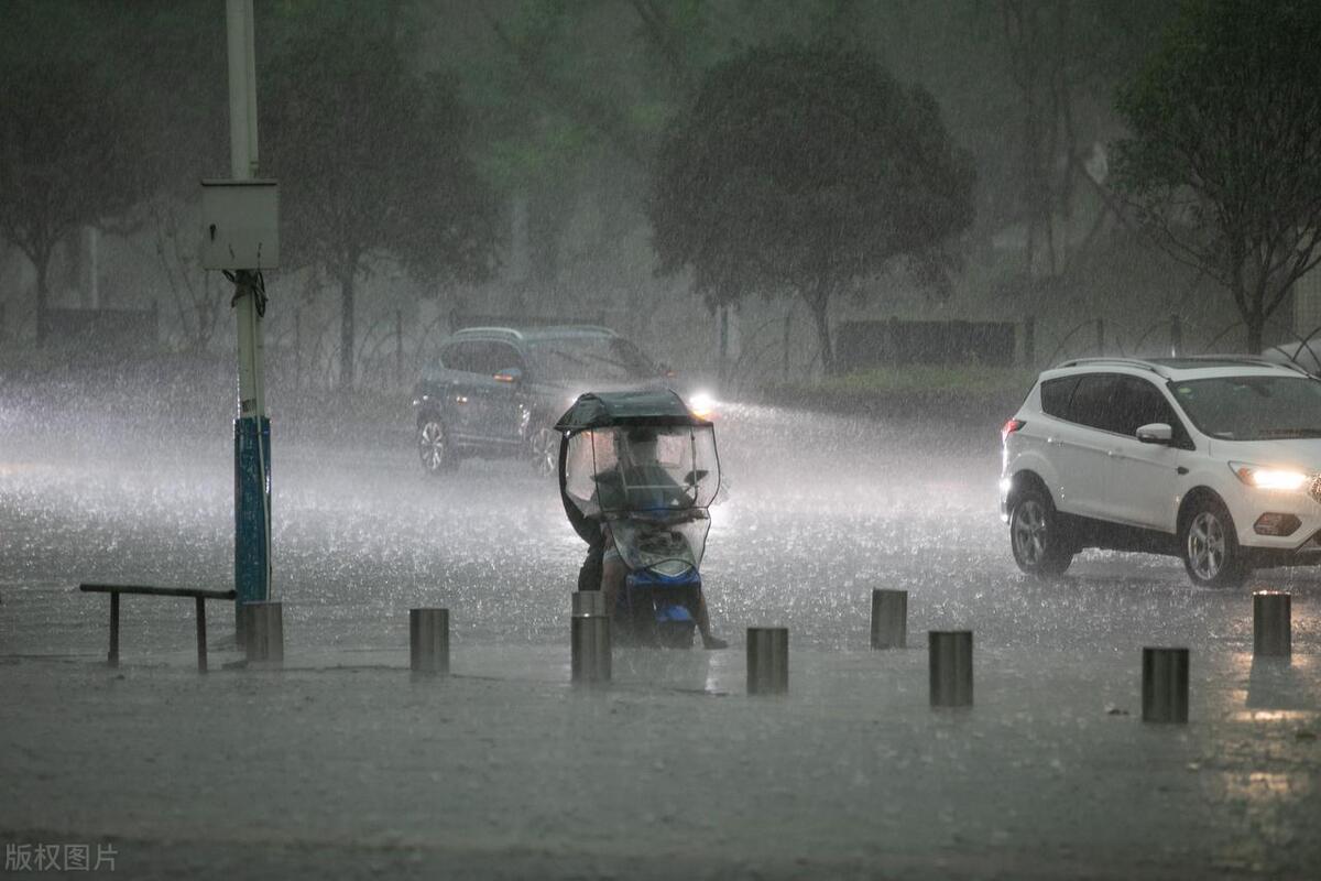 秋天的雨的图片大全图片