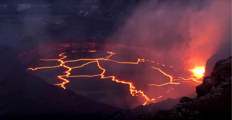 美国黄石超级火山图片