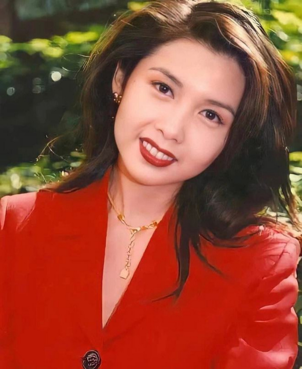 邱淑贞女儿沈月最新写真