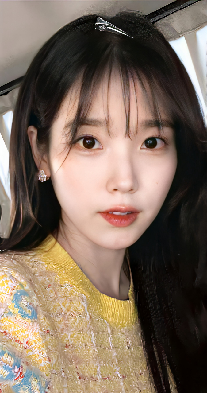 最青春无敌,最活力四射的唱作型才女——iu李知恩!