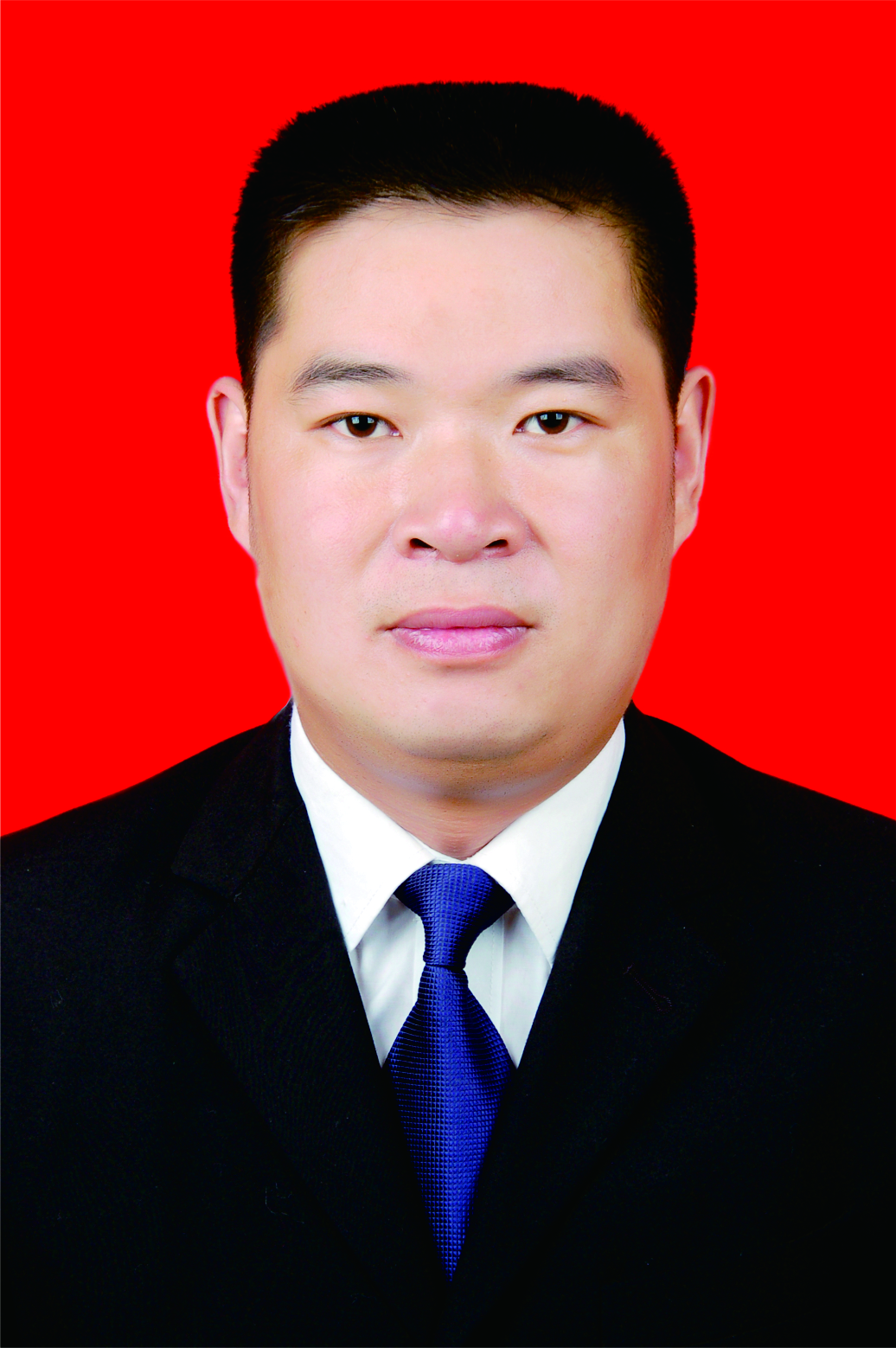 重庆市奉节县财政局现任领导简介